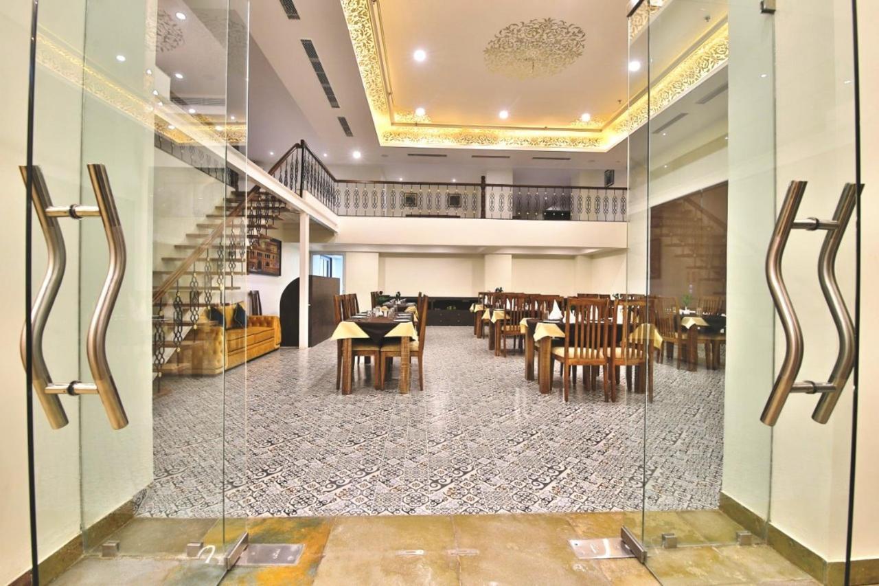 Rudra Vilas - A Royal Heritage Hotel Jaipur Exteriör bild