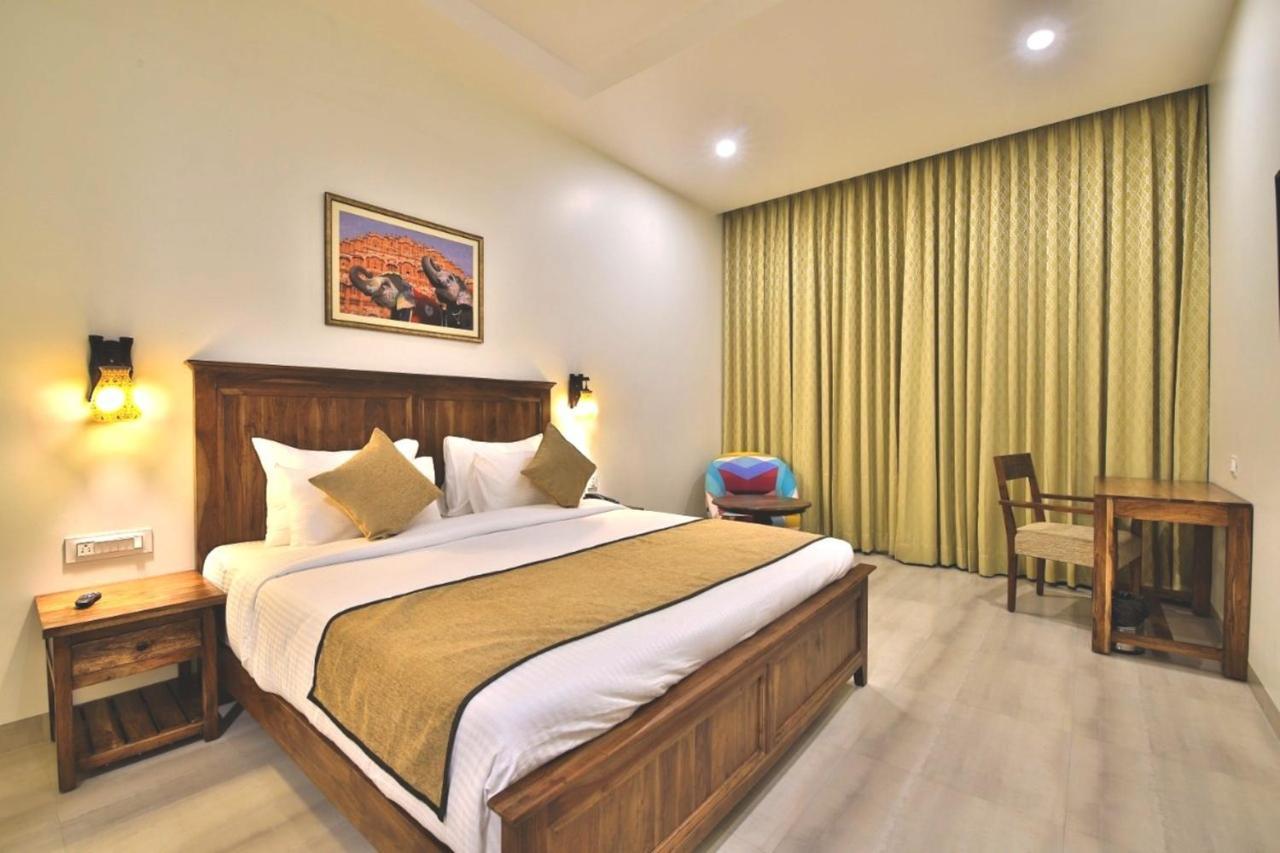 Rudra Vilas - A Royal Heritage Hotel Jaipur Exteriör bild