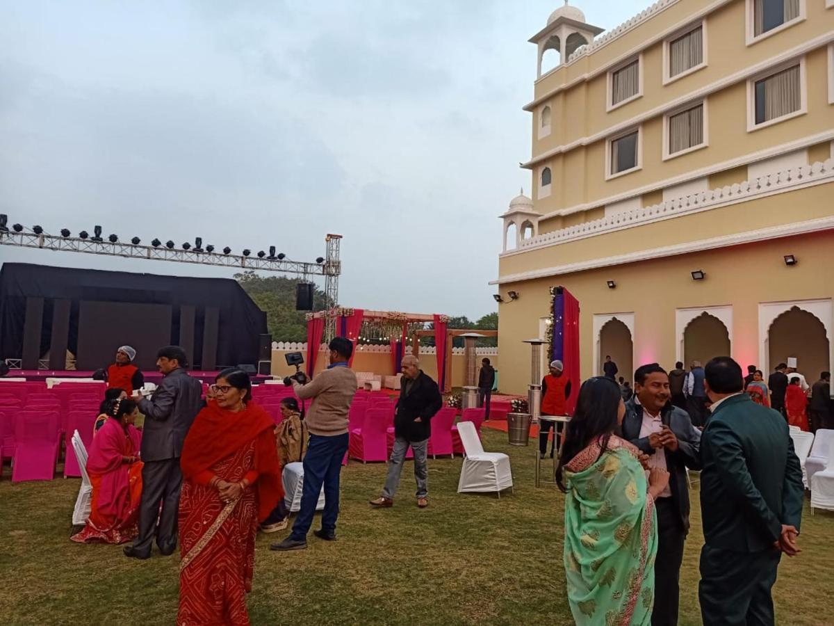 Rudra Vilas - A Royal Heritage Hotel Jaipur Exteriör bild